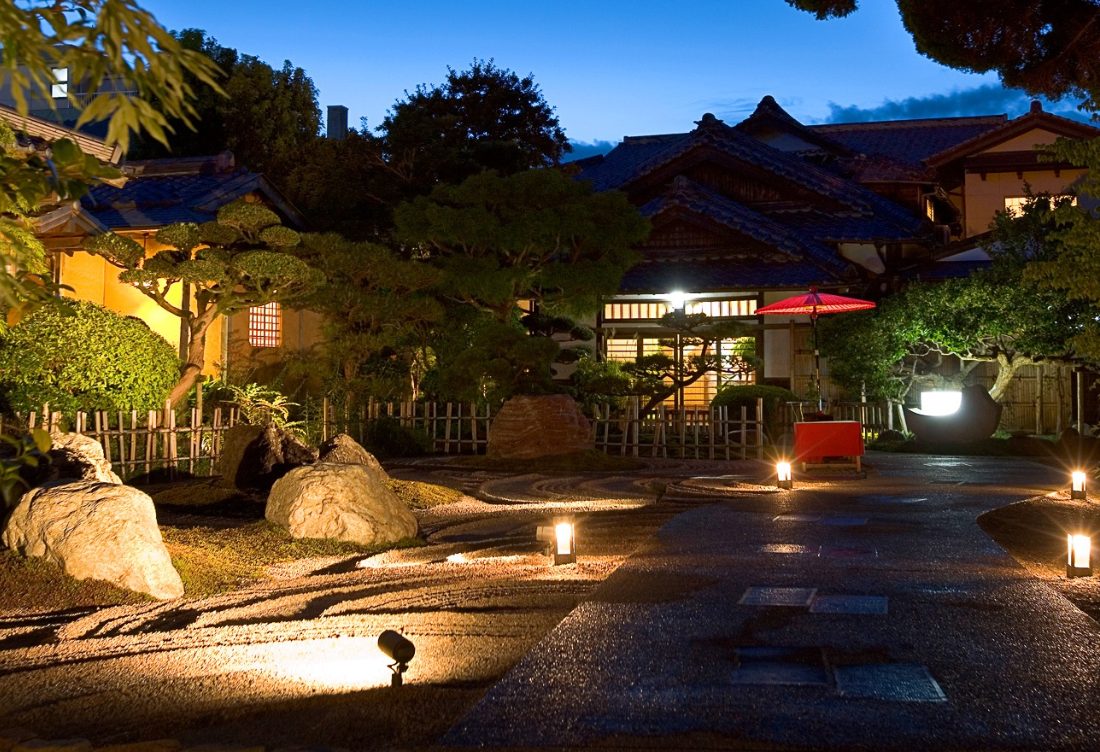 Traditional Japanese ryokan with a private onsen in Miyazaki